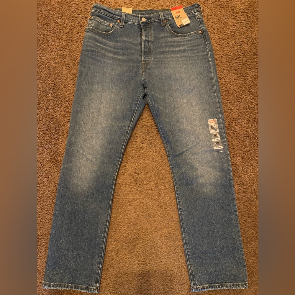 Women’s Levi 501 jeans